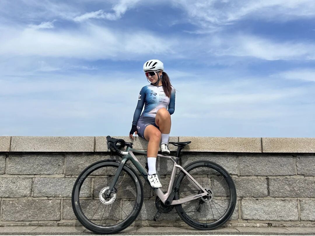 捷報猶在耳，車隊再啟征程