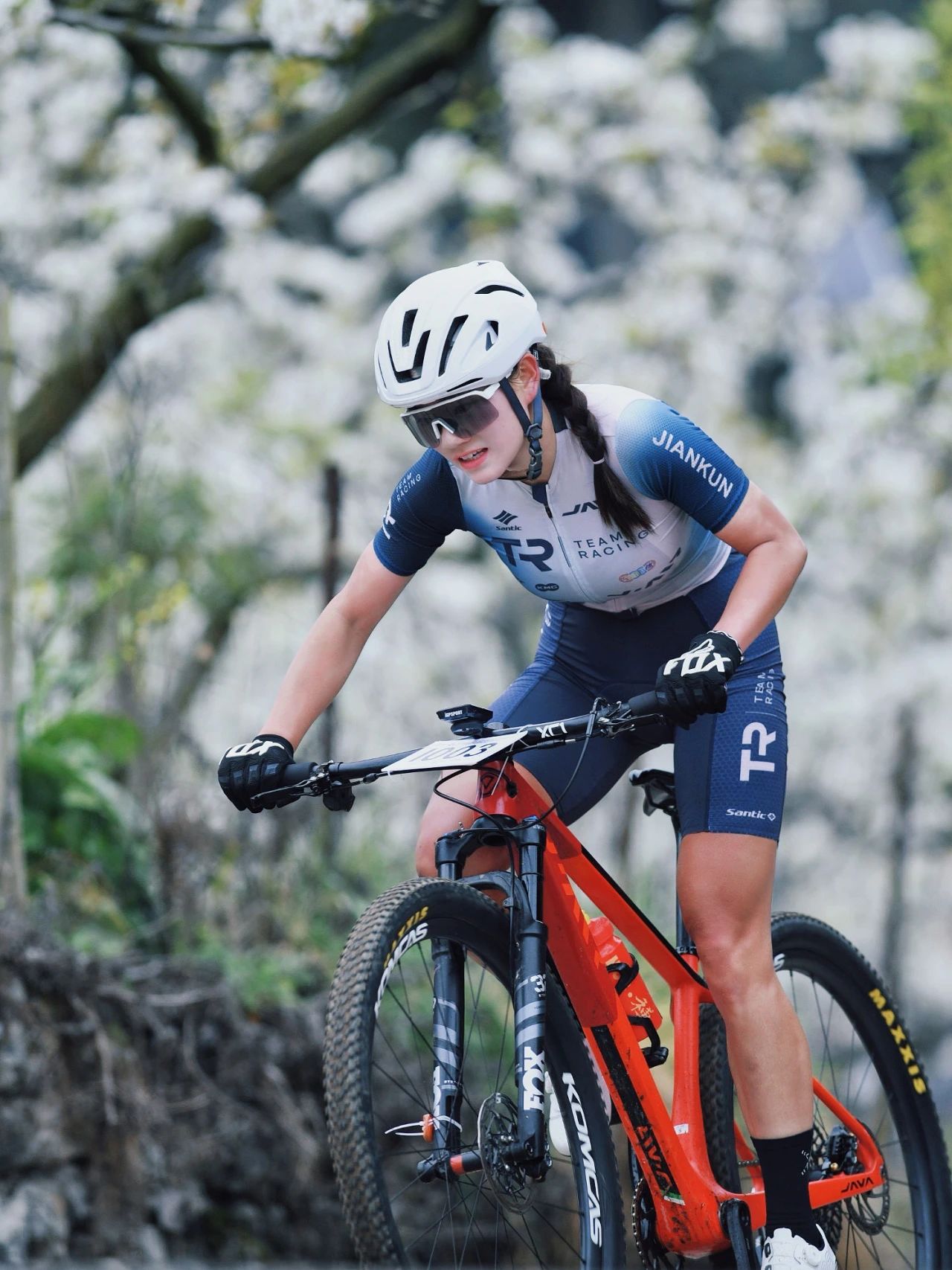 見證非凡時刻！JAVA - JIANKUN車隊全國騎跡正當(dāng)時