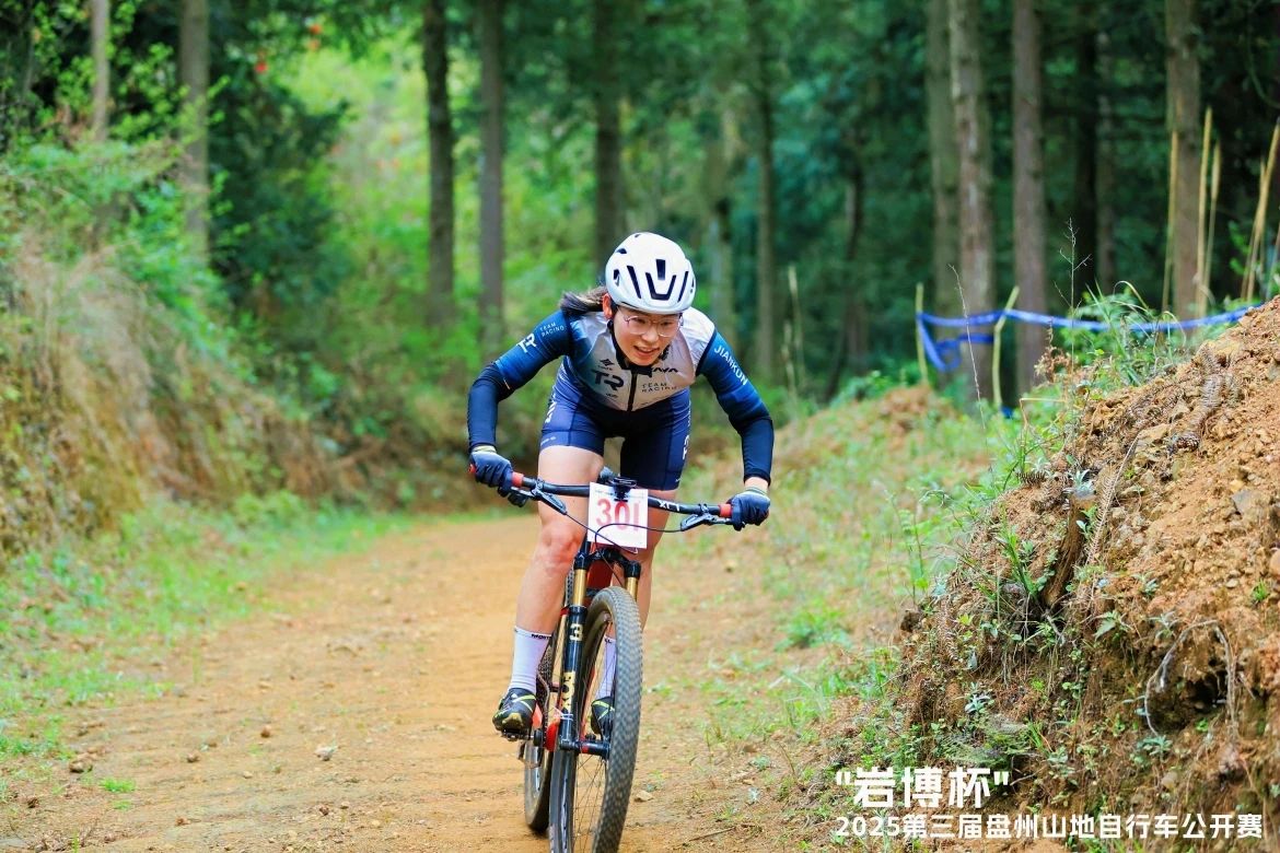 JAVA-JIANKUN車隊?wèi)?zhàn)報｜多線作戰(zhàn)，宋寒冰豪奪雙冠